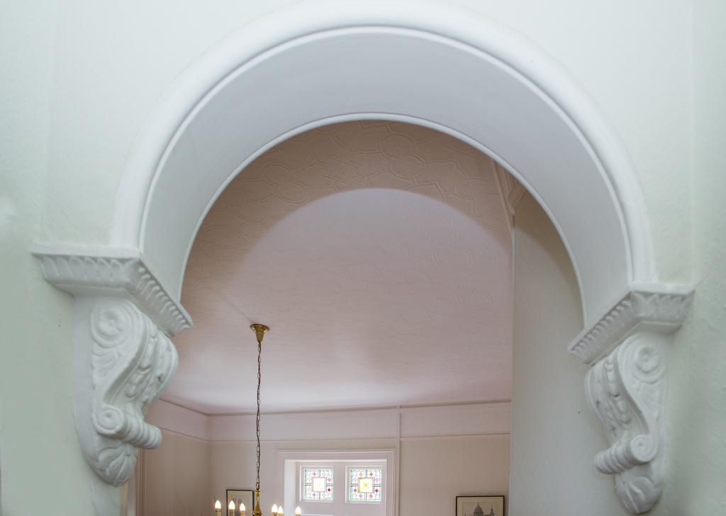 Villiers Lodge Surbiton Buitenkant foto
